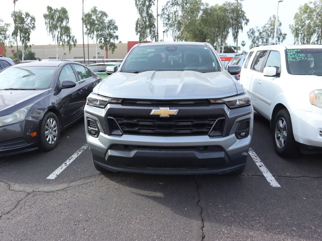 Thumbnail: 2023 Chevrolet Colorado - 2
