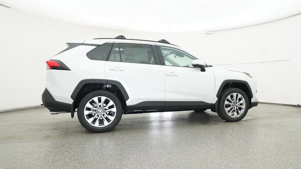 Thumbnail: 2025 Toyota RAV4 - 11