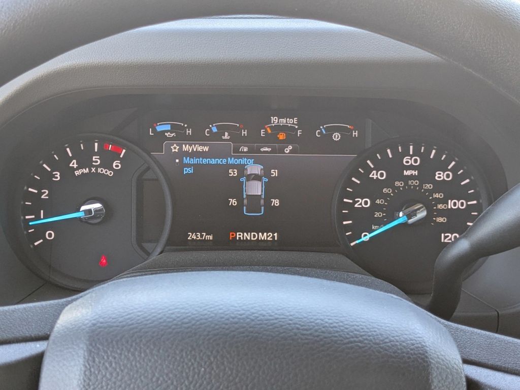 2026 Ford E-350 Cutaway 