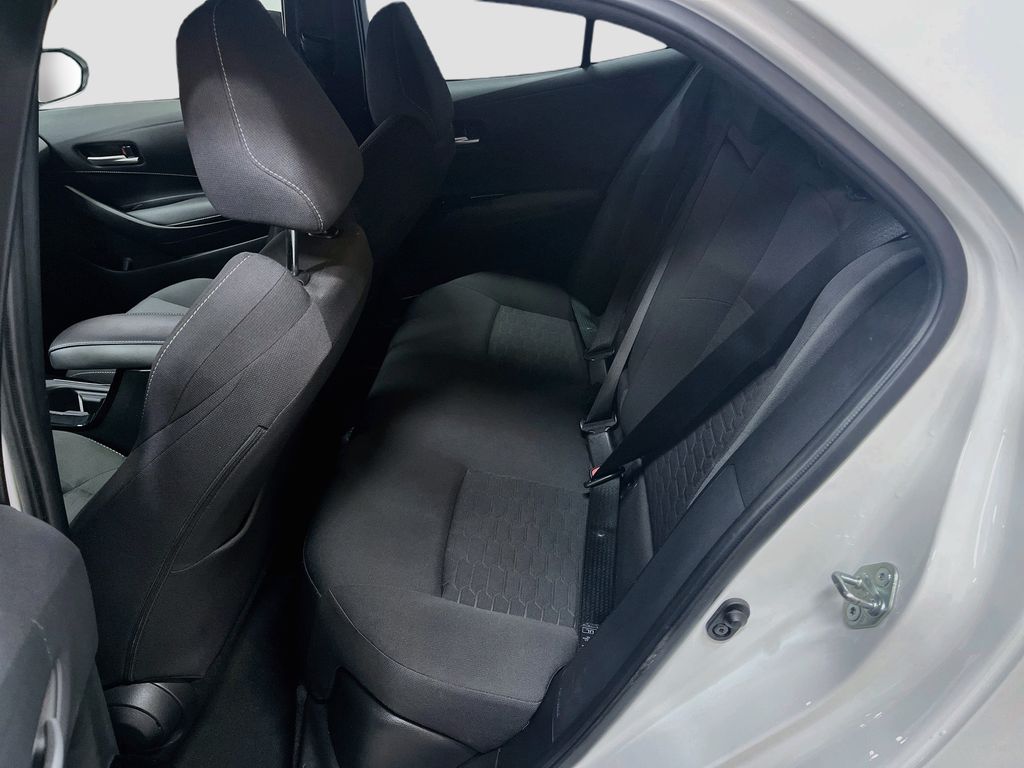 Used 2022 White Toyota SE Nightshade Edition image 23