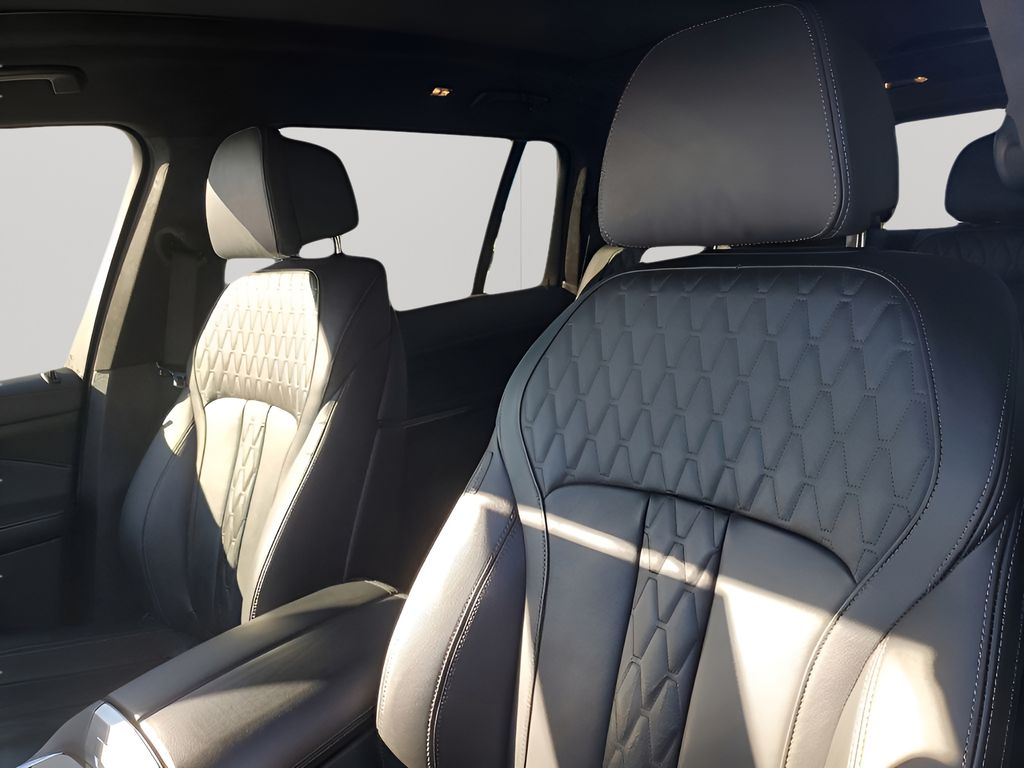 Used Car 2023 Bmw X7  Xdrive40i For Sale Under $50,000 In Austin, Texas