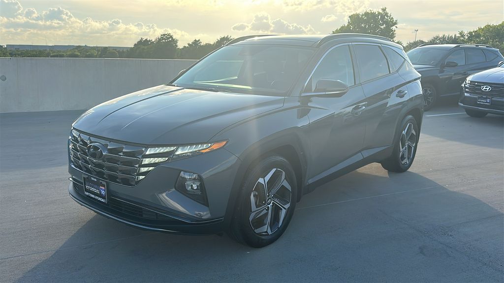 2024 Hyundai Tucson Limited Gray at Baytown Hyundai