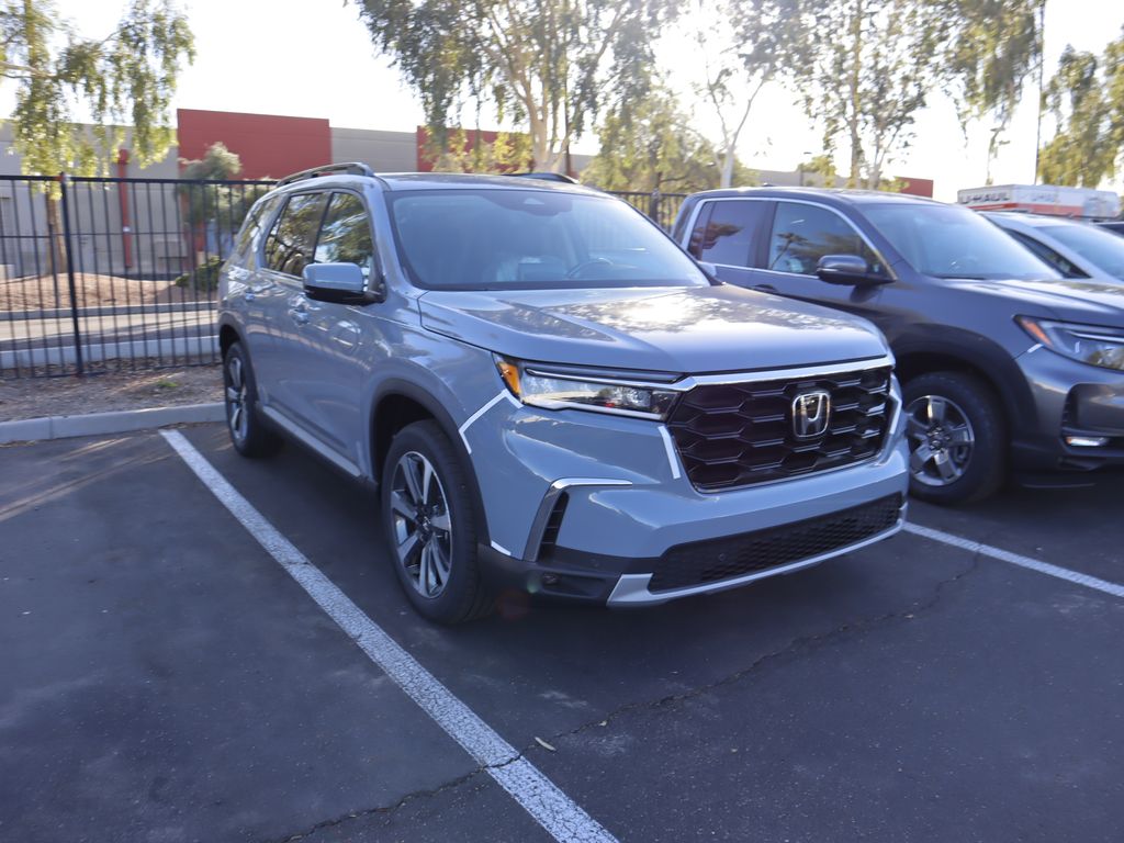 2025 Honda Pilot Touring 3