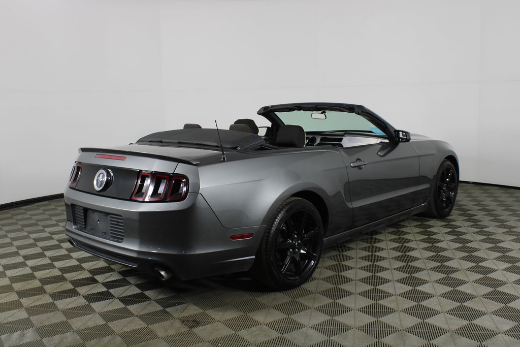 Used 2013 Ford Mustang for sale in 