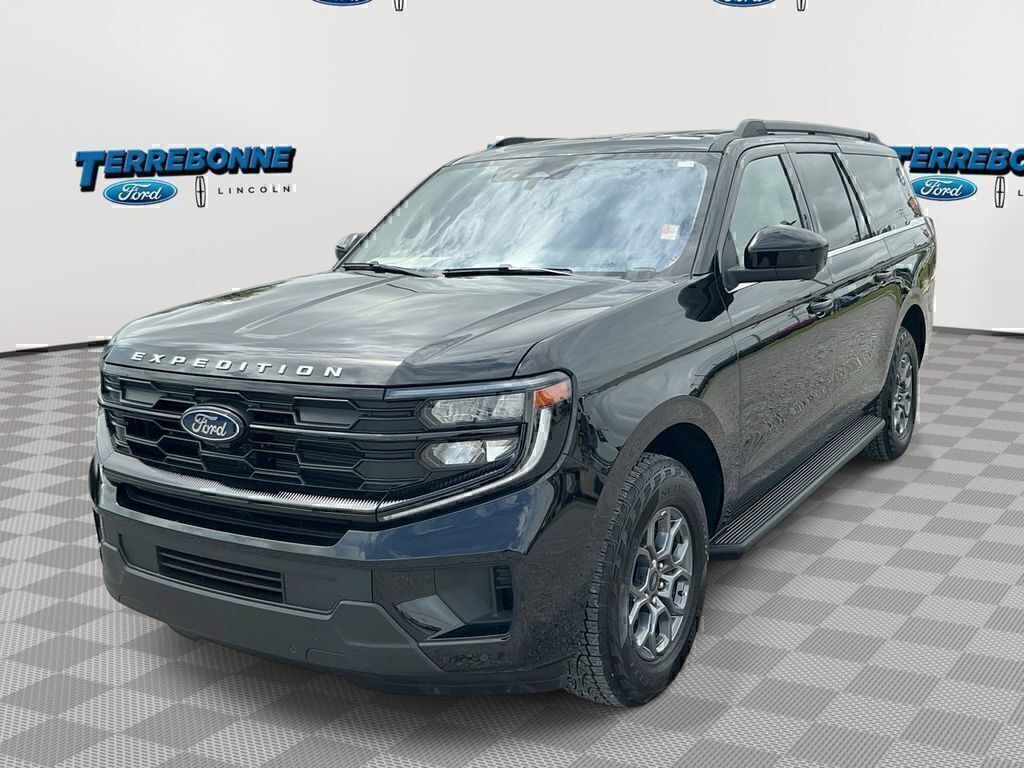 2025 Ford Expedition MAX Active RWD