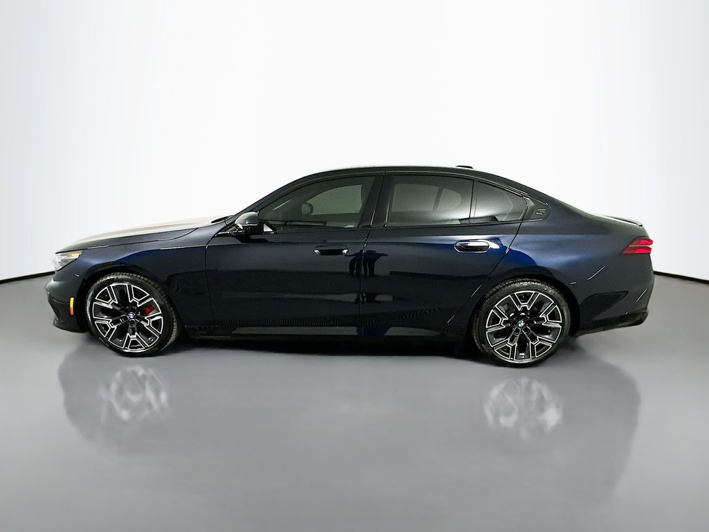 Thumbnail: 2026 BMW i5 - 8