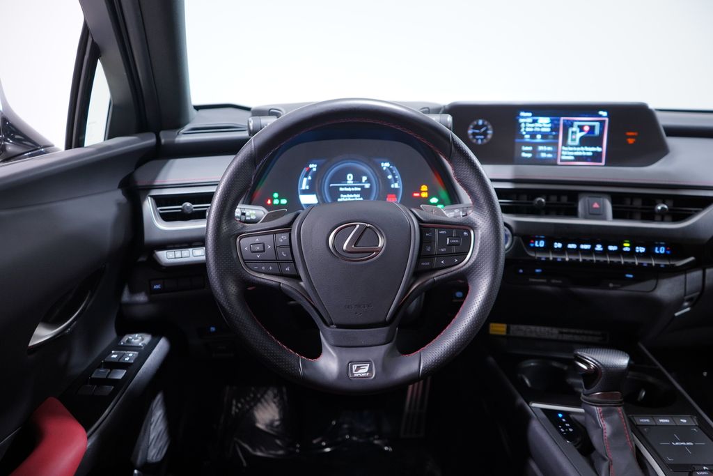 2022 Lexus UX 250h F SPORT 10