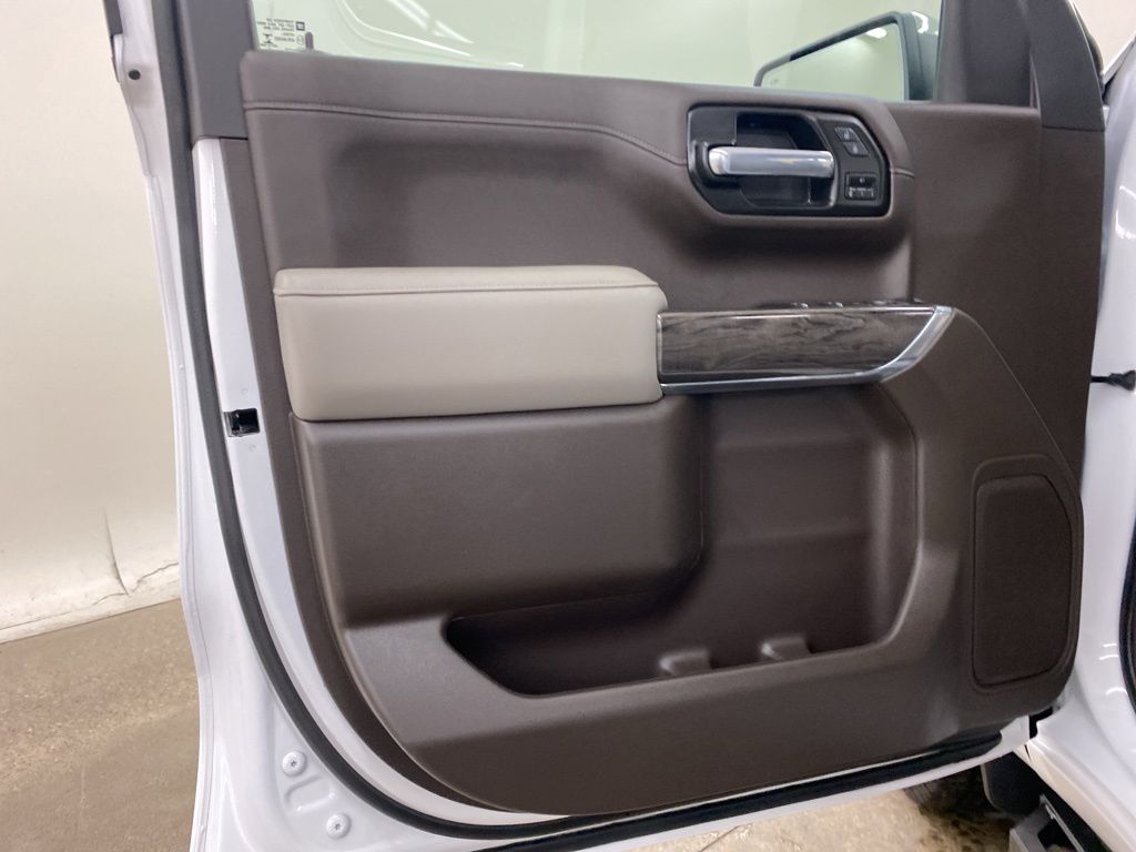 2022 Chevrolet Silverado 1500 LTD LTZ photo