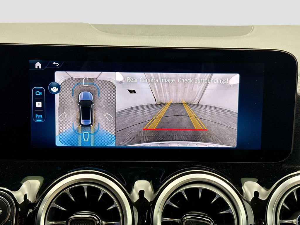 Thumbnail: 2026 Mercedes-Benz GLA - 14