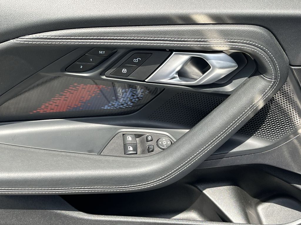 Thumbnail: 2025 BMW M2 - 13
