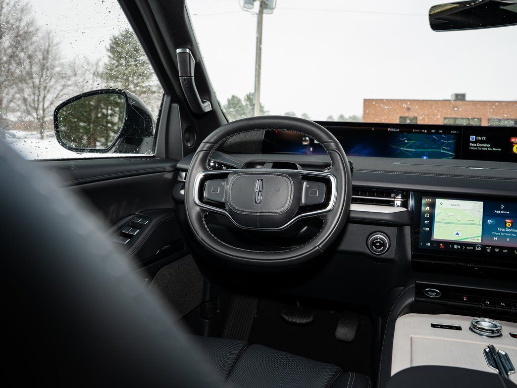 New 2026 White Lincoln Reserve image 54