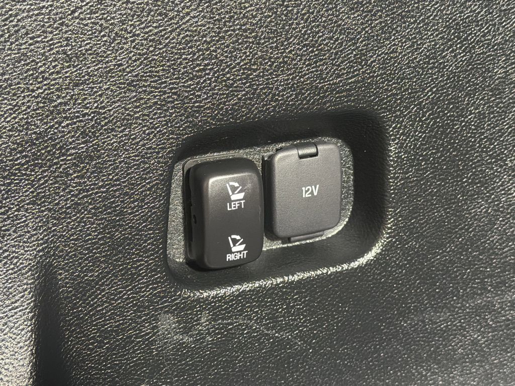 used 2021 Ford Edge car, priced at $20,900