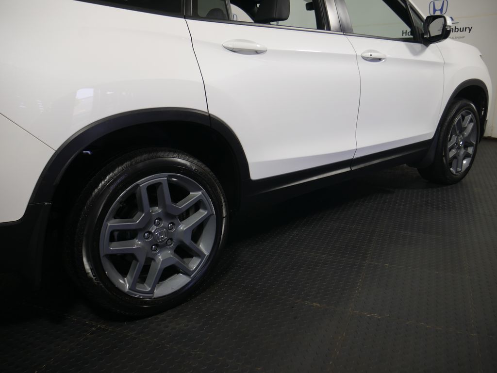 Thumbnail: 2022 Honda Passport - 4