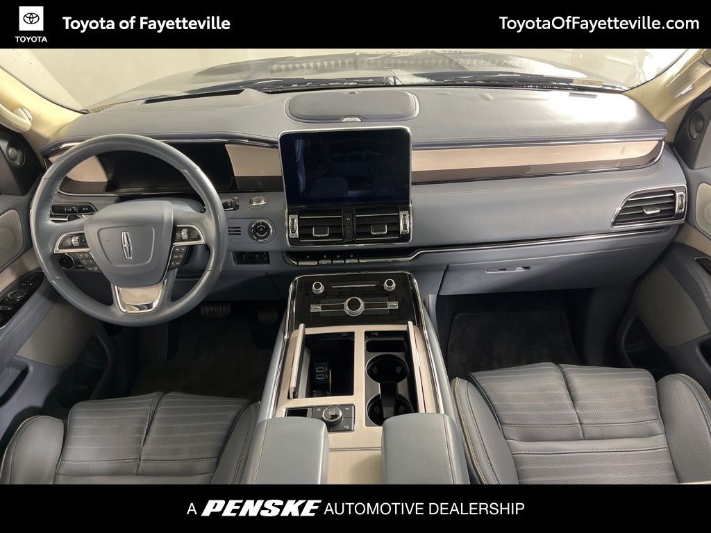 Thumbnail: 2018 Lincoln Navigator - 18