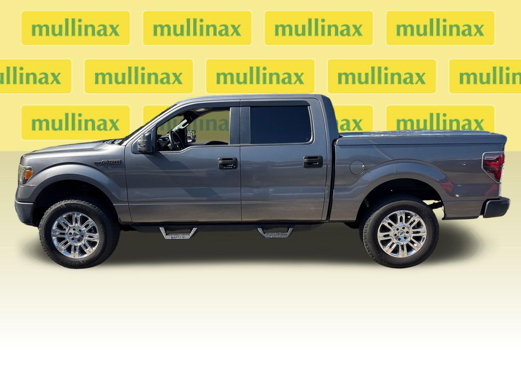 Used 2012 Gray Ford XLT image 11