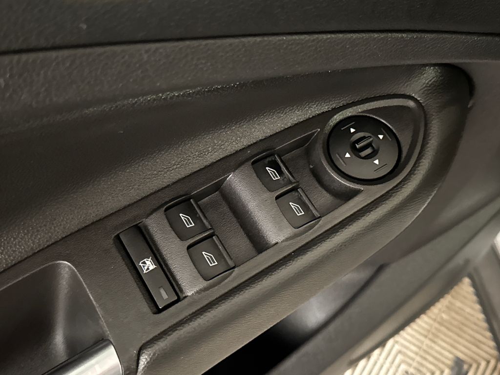 Used 2014 White Ford SE image 16
