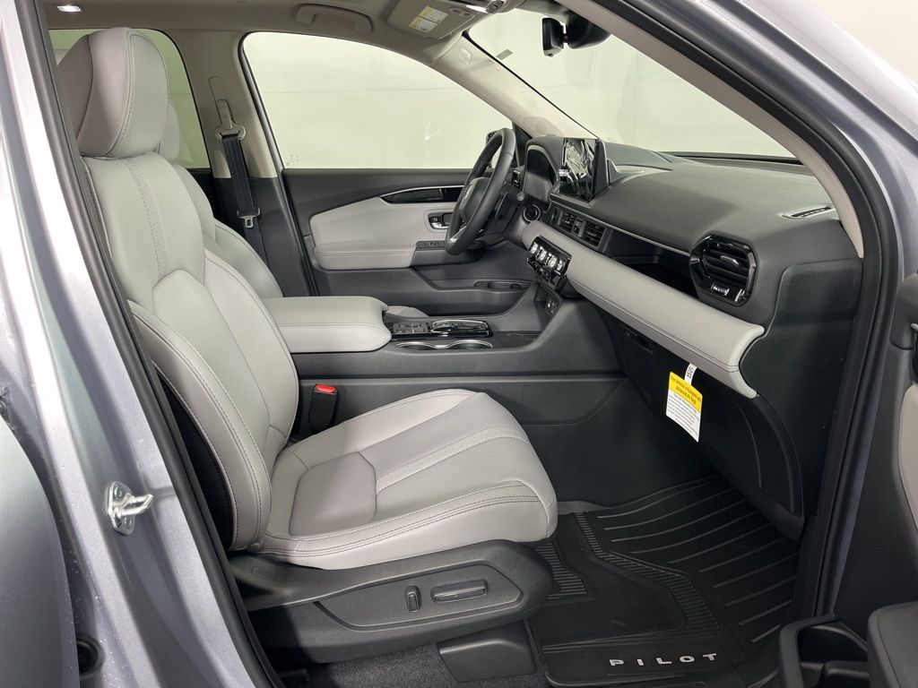 2025 Honda Pilot Touring 7