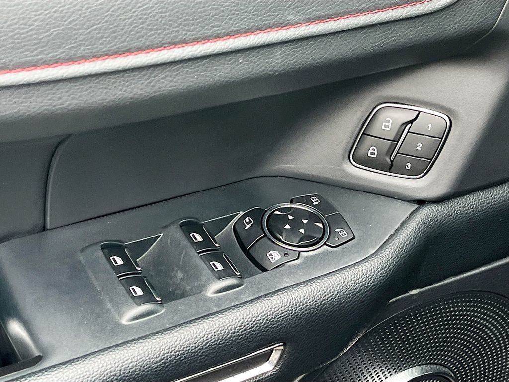 Used 2024 Black Ford Limited image 18