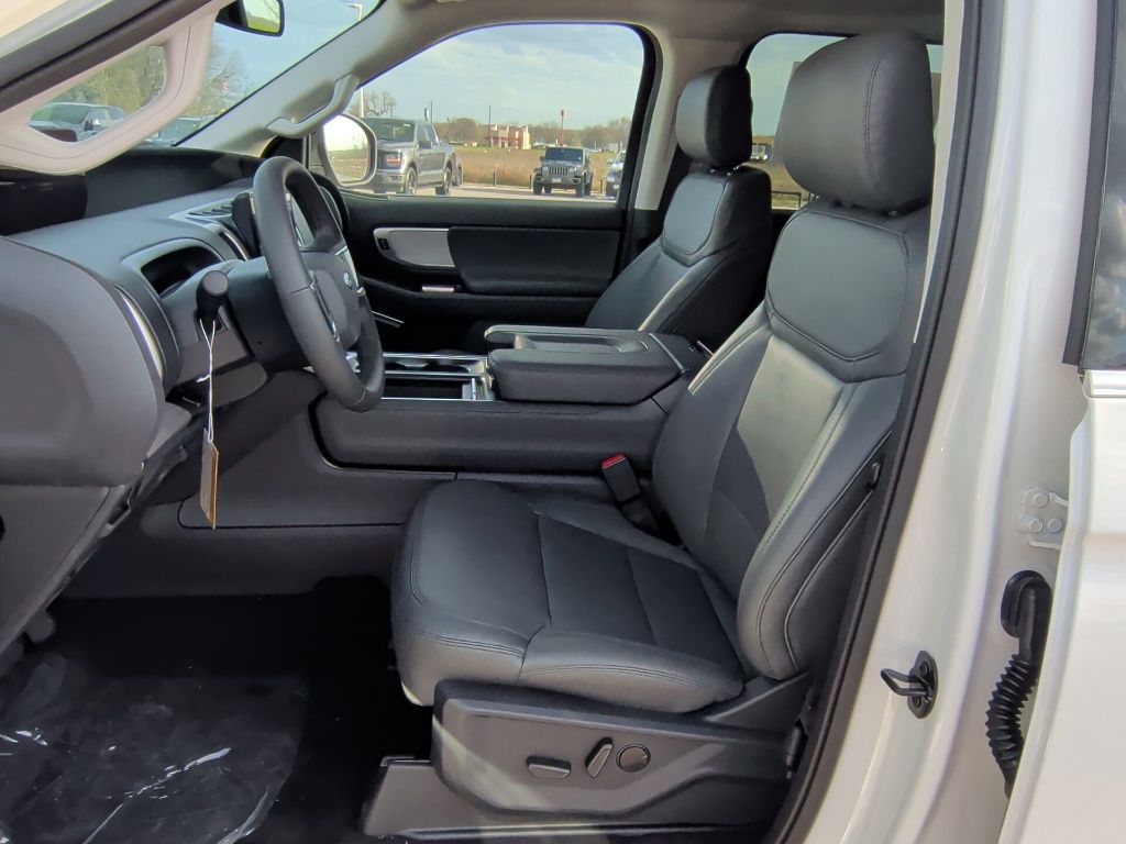 2026 Ford Expedition Max Active - 11