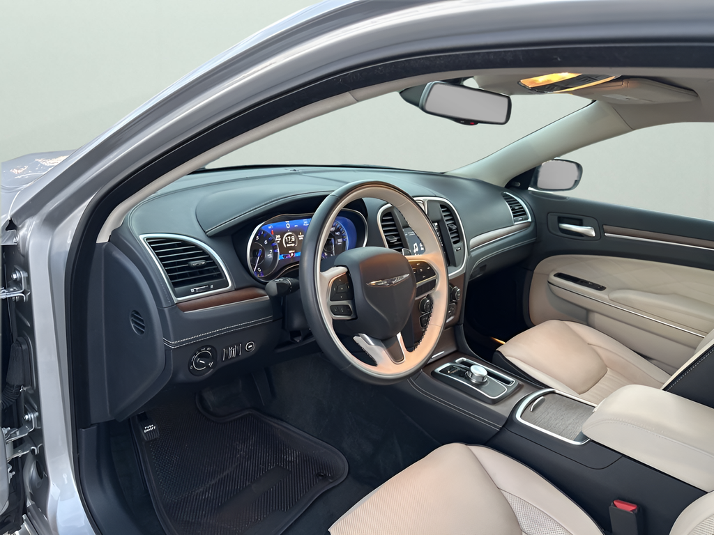 Used Car 2020 Chrysler 300  C For Sale Under $35,000 In Austin, Texas