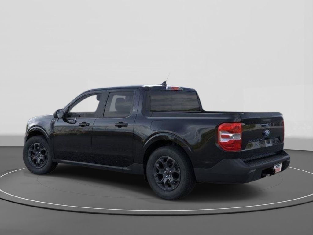 New 2026 Ford Maverick XLT 4D Crew Cab