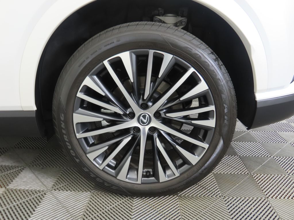 Thumbnail: 2023 Lexus RX - 32