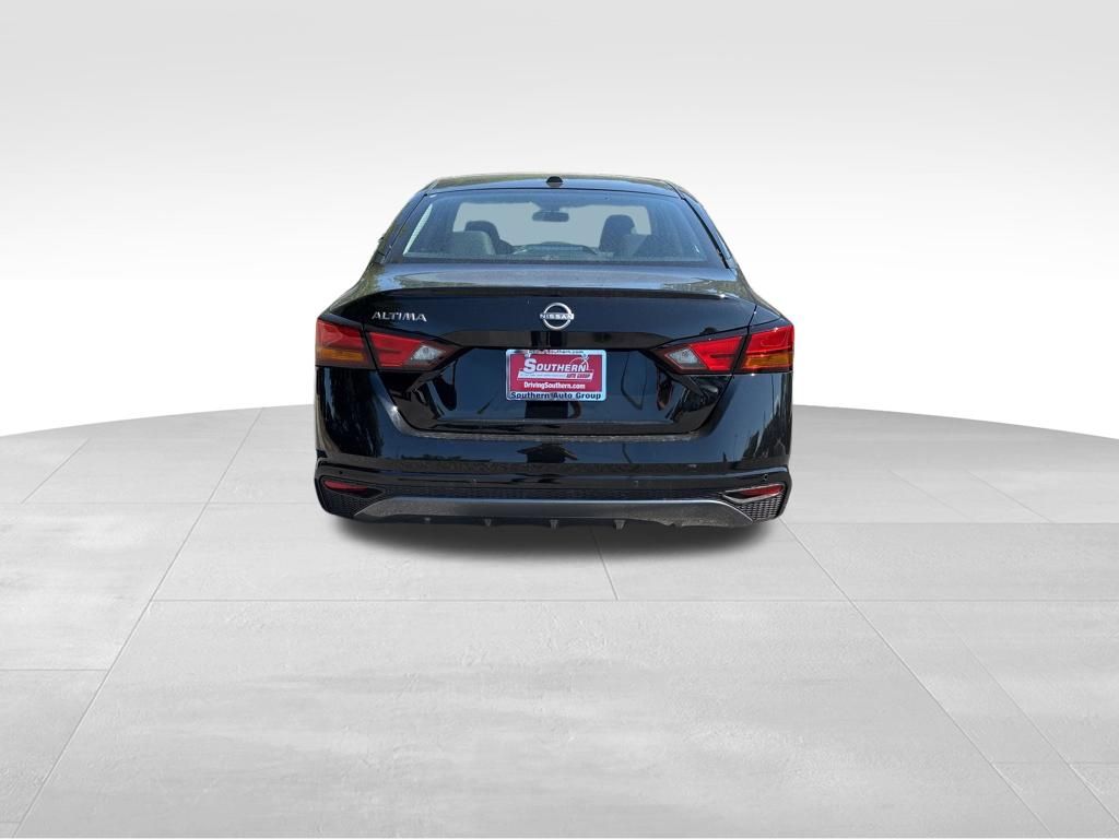 New 2026 Black Nissan 2.5 SV image 3