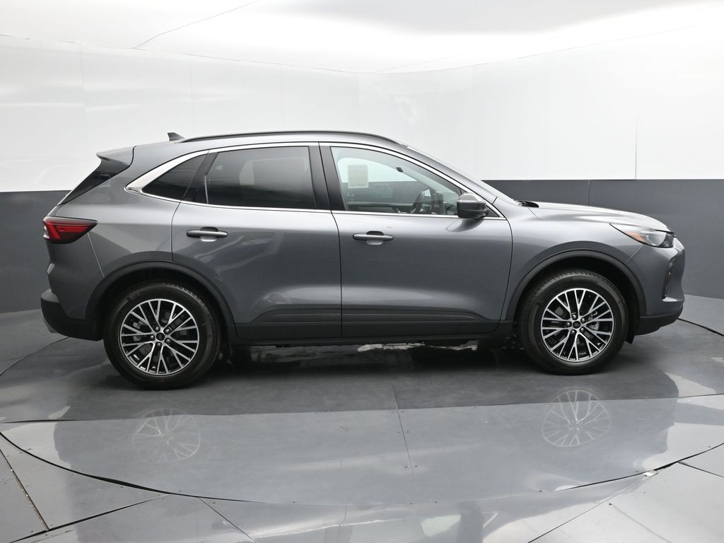 2025 Ford Escape PHEV