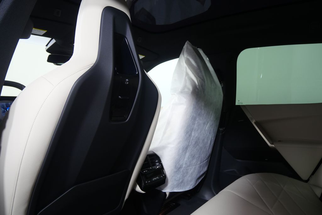 Thumbnail: 2026 BMW iX - 18