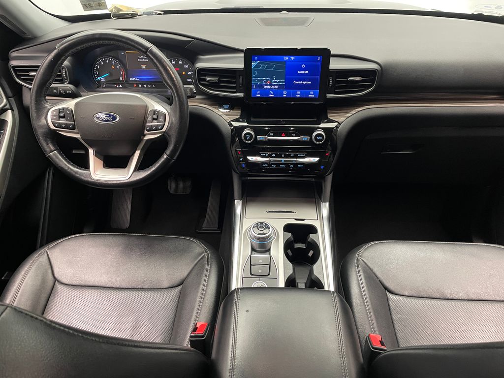 Thumbnail: 2022 Ford Explorer - 20