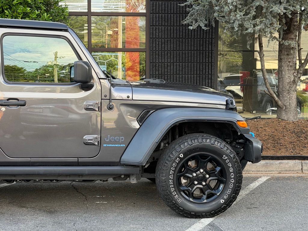 2023 Jeep Wrangler #25