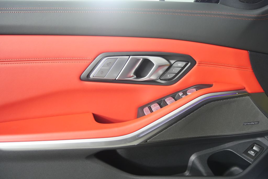 Thumbnail: 2025 BMW M3 - 13