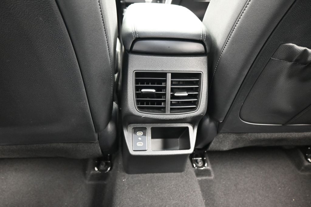 Used 2024 Gravity Gray Kia EX image 38