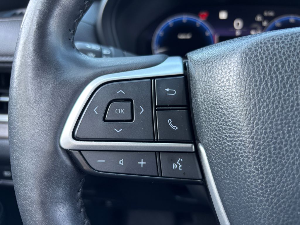 Thumbnail: 2024 Toyota Grand Highlander - 11