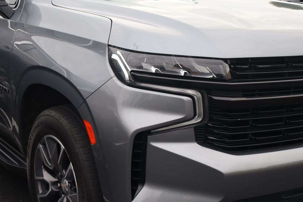 Thumbnail: 2021 Chevrolet Suburban - 4