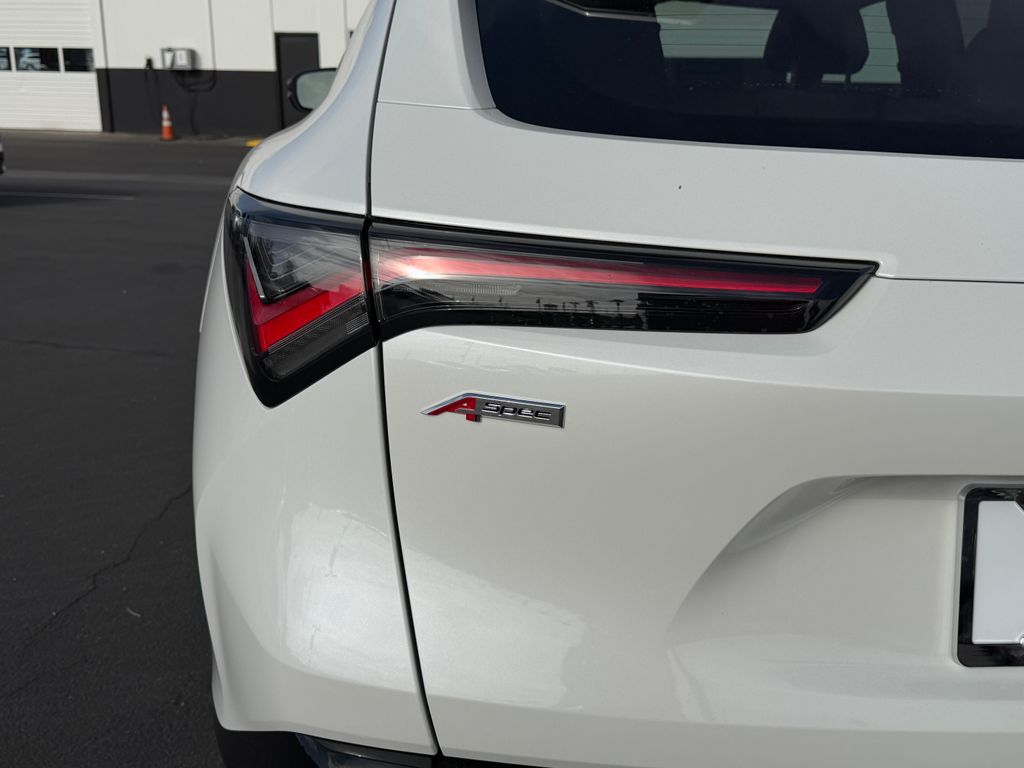 Thumbnail: 2026 Acura ADX - 11