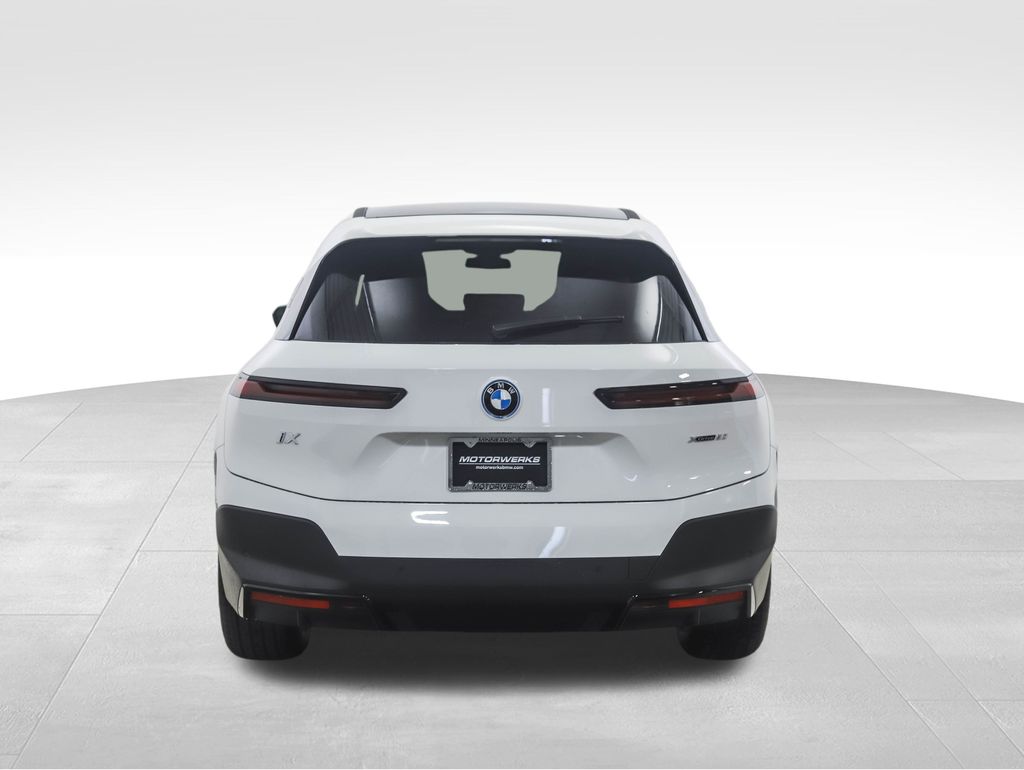 2025 BMW iX xDrive50 4