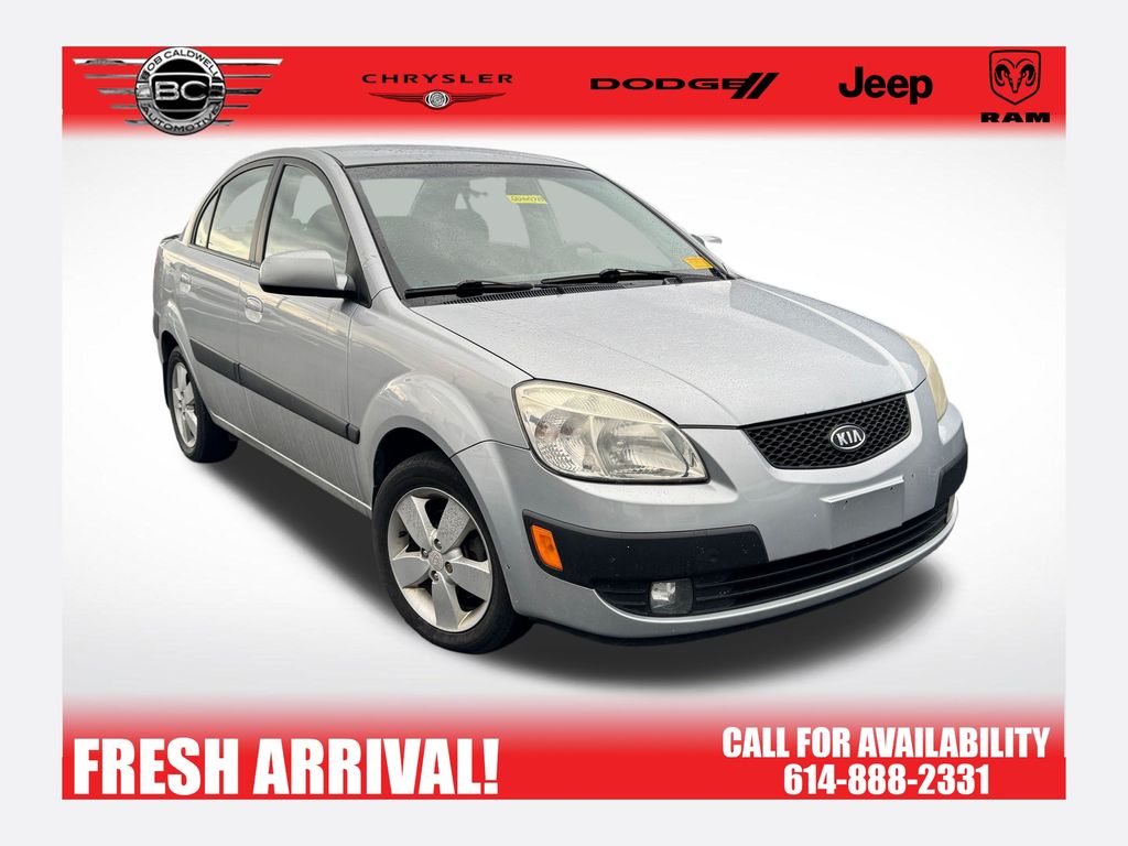 Silver 2007 Kia Rio SX Sedan Front-Wheel Drive 5-Speed Manual Overdrive