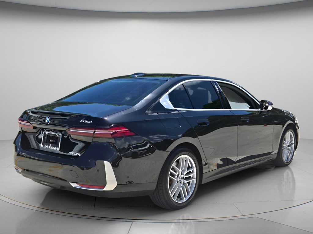 2025 BMW 530i - $34,685