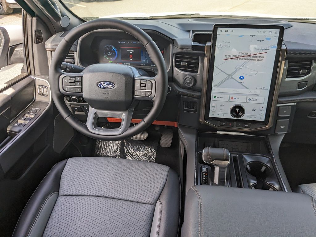2025 Ford F-150 Lightning Lariat