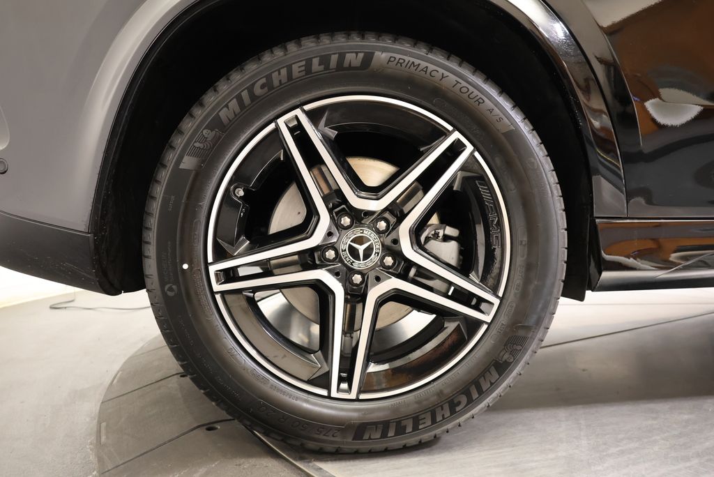 Thumbnail: 2026 Mercedes-Benz GLE - 13