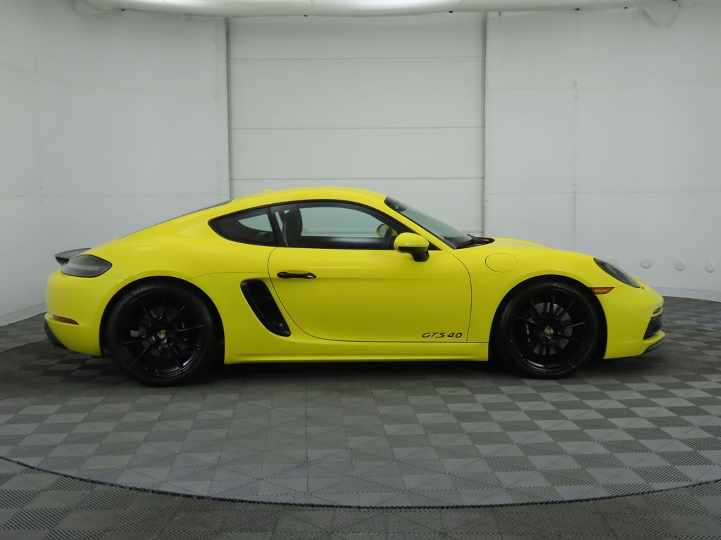 2023 Porsche 718 Cayman GTS 4