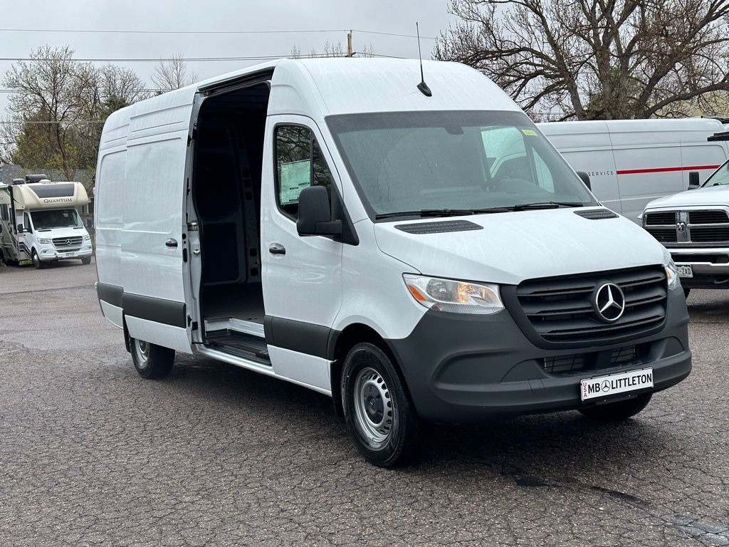 2024 Mercedes-Benz Sprinter 2500 Cargo 170 WB 23