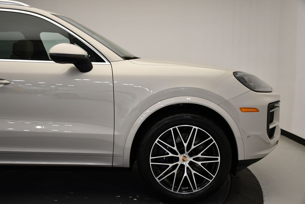 Thumbnail: 2026 Porsche Cayenne - 15