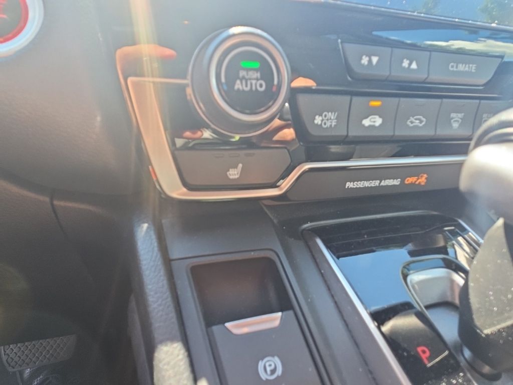 Certified Used 2017 Red Honda EX-L image 19