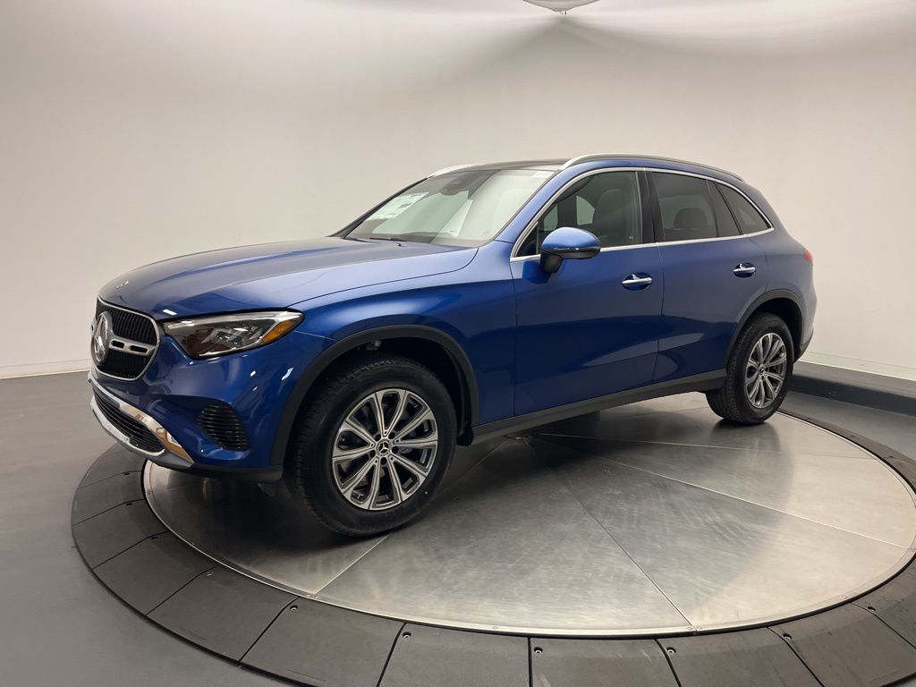 Thumbnail: 2026 Mercedes-Benz GLC - 3