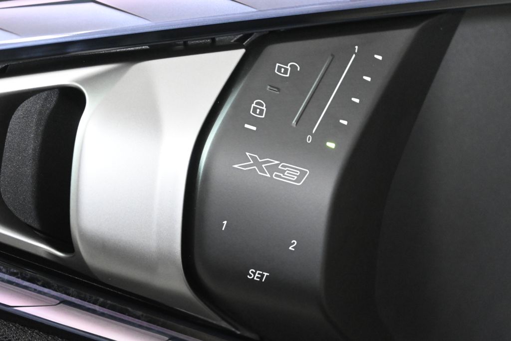 Thumbnail: 2026 BMW X3 - 27