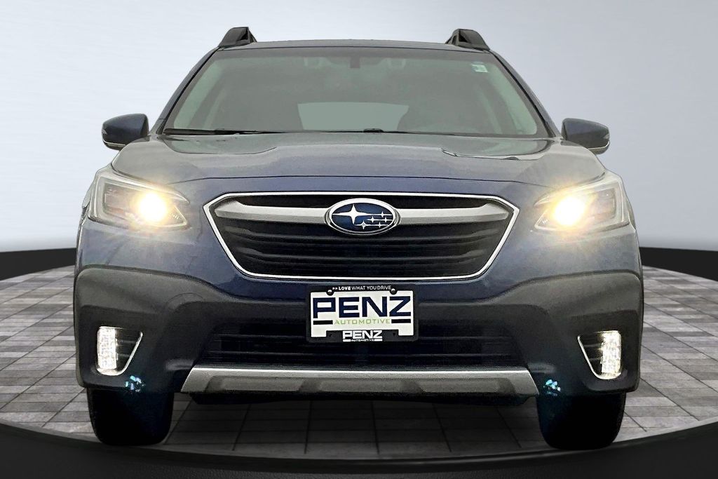 Used 2021 Subaru Outback Limited with VIN 4S4BTANC8M3177968 for sale in Rochester, Minnesota