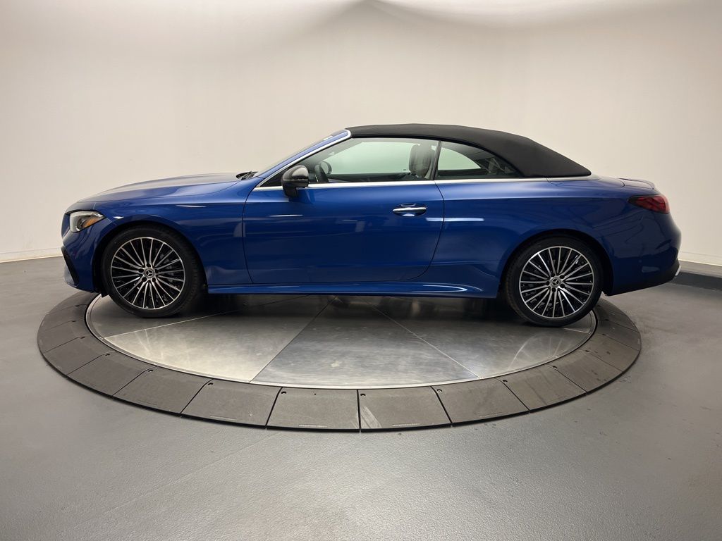 Thumbnail: 2026 Mercedes-Benz CLE - 4