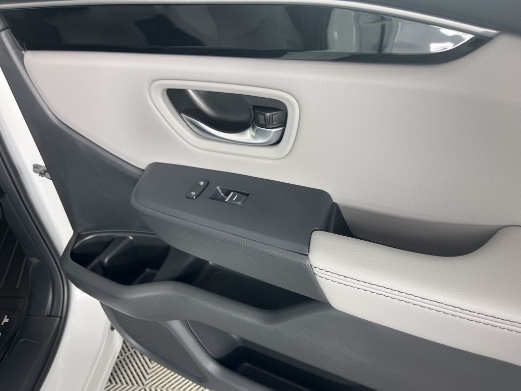 Thumbnail: 2025 Honda Pilot - 9